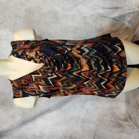 Elegant Draped Brown and Black Blouse with V-Neck - Picture 2 of 4